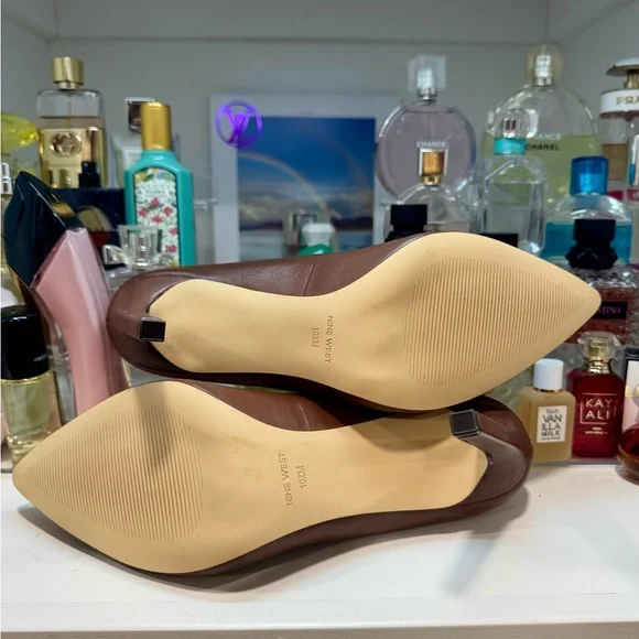 Nine West Tatiana Pointy Toe Pumps - Picture 5 of 7